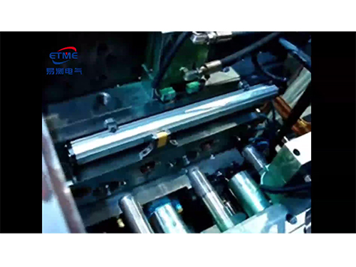 磁致伸縮位移傳感器在雙色模具定位使用